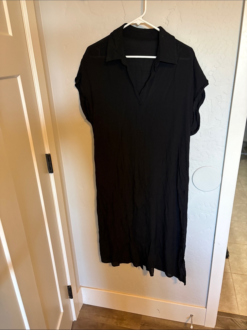Cupshe Black Short-Sleeve Collared Swim Cover-Up Dress